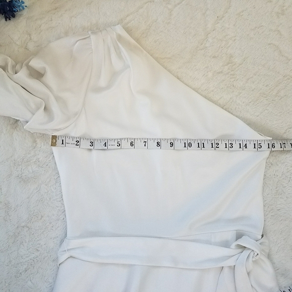 Alice & Olivia by Stacey Bendet Dress - Picture 4 of 9